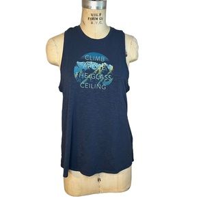 Sherpa clothing M women’s blue open back tank top